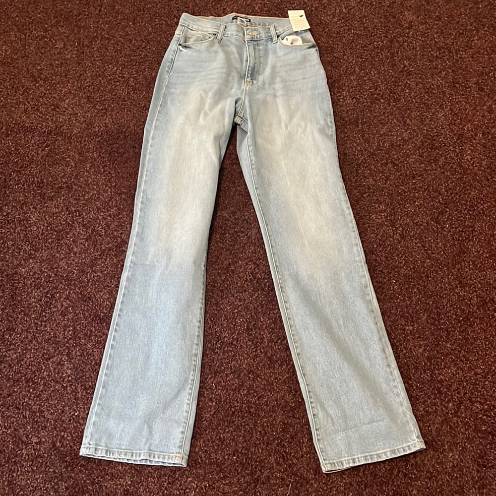 Fashion nova jeans NWT light wash size 5